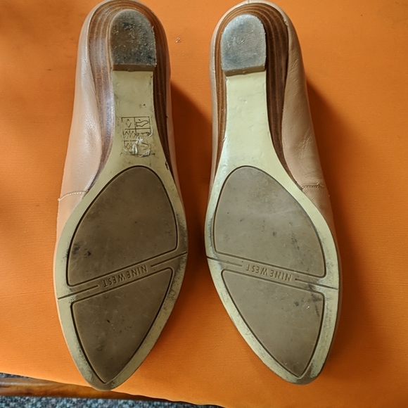 Shoes - Picture 2 of 5